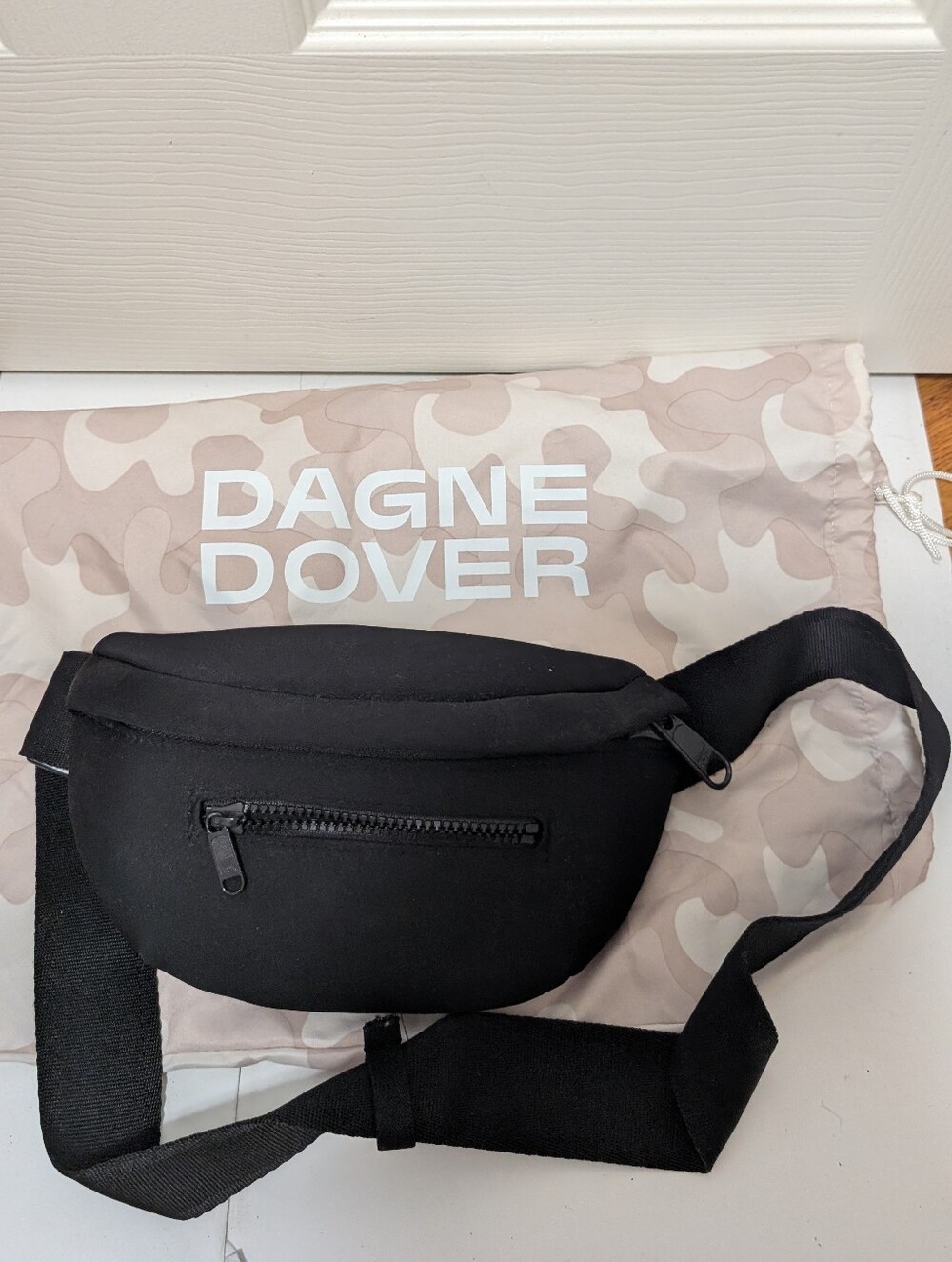 NWOT Dagne Dover Ace Fanny Pack Onyx Black Neoprene Belt Bag Crossbody Unisex